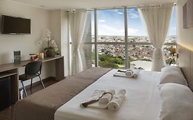 Tryp By Wyndham Varginha Cafe Royal